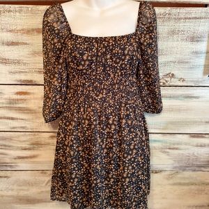 Women’s size medium dress